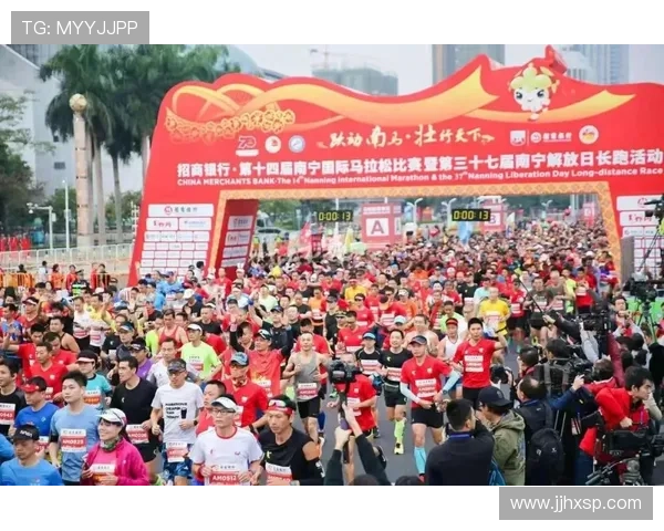 《全球电竞赛事新动态：2025年赛季重磅更新与热门战队最新表现分析》