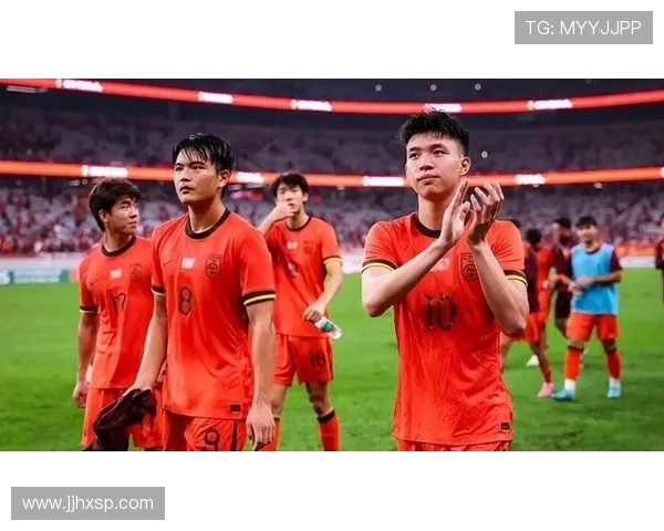 国足新星闪耀亚洲赛场助球队逆转夺冠引爆全国球迷热情