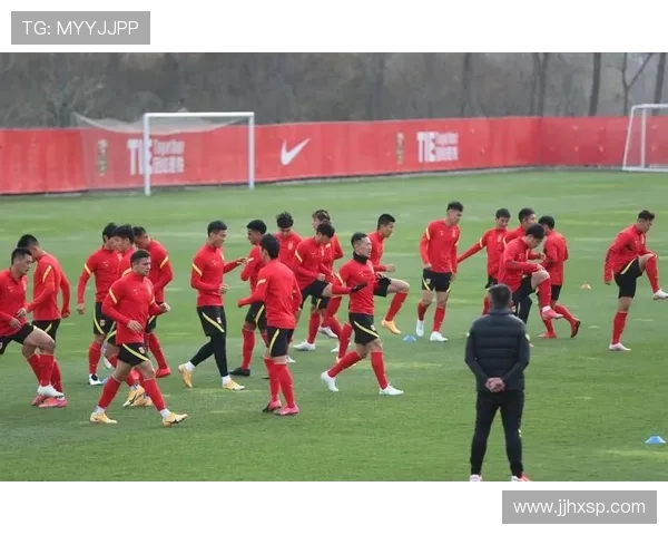 中国足球队迎战日本，世预赛关键之战能否逆袭？