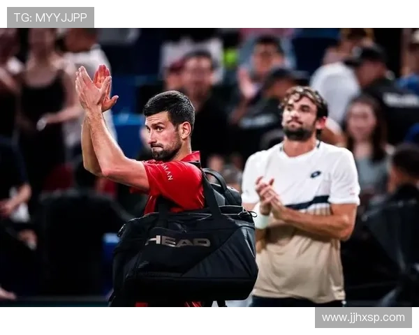 德约科维奇连创纪录再夺大师赛桂冠年轻新星崛起搅动网坛格局新篇