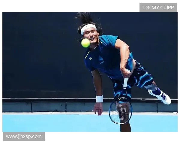 网球赛场风云再起 新星崭露头角 老将状态回升 引领未来赛事热潮 网球赛场风云再起 新星崭露头角 老将状态回升 引领未来赛事热潮