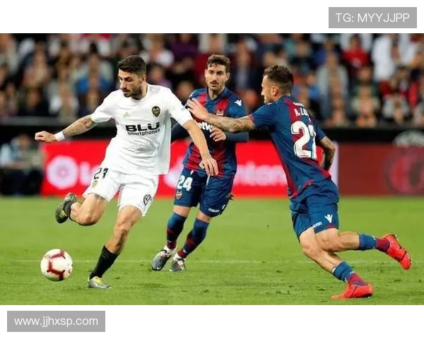 尼斯俱乐部宣布新赛季阵容调整 强化攻防实力力争欧战资格