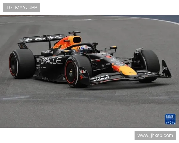 F1赛季精彩回顾:车队对决激烈,顶级车手争夺冠军荣誉 F1赛季精彩回顾:车队对决激烈,顶级车手争夺冠军荣誉