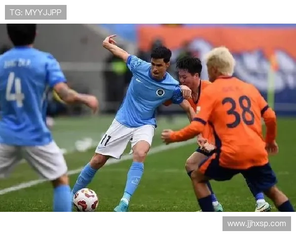 国家队逆转夺冠引爆全场球迷激情高涨体育盛宴再升级赛季前景更受瞩目