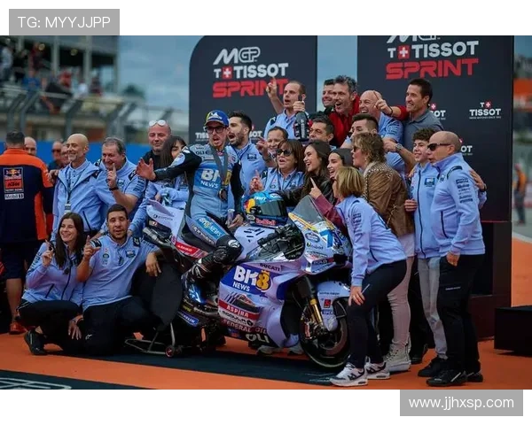 MotoGP赛季最新动向 热门车手争夺激烈 赛事精彩纷呈 MotoGP赛季最新动向 热门车手争夺激烈 赛事精彩纷呈