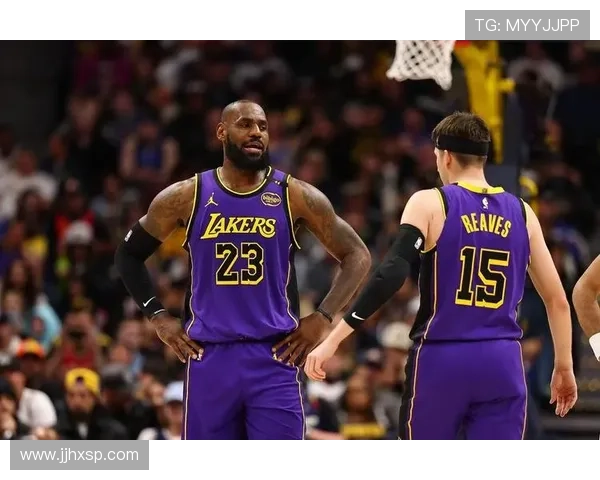 湖人逆转勇士三巨头爆发引爆新赛季格局震荡联盟走势再度生变突显