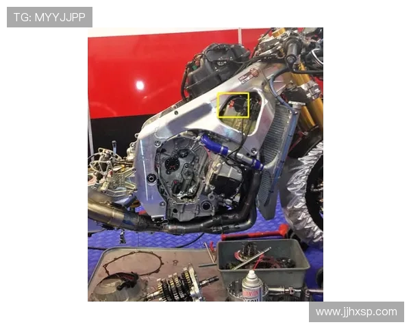 聚焦MotoGP赛场激战新赛季车手争锋最新赛事动态深度解读