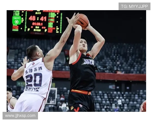 联盟格局再起波澜当家球星伤愈回归季后赛形势生变多队争冠白热化